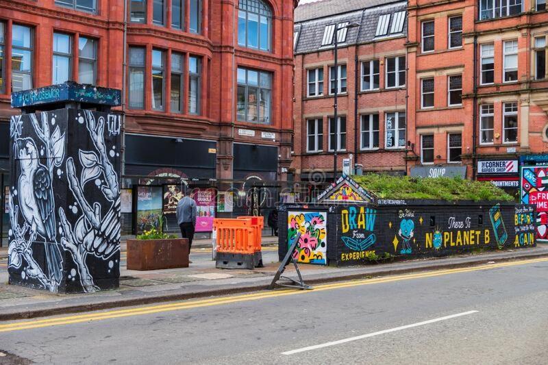 Lewis Apartment In The Heart Of The Northern Quarter Sleeps Up To 12 Manchester Extérieur photo